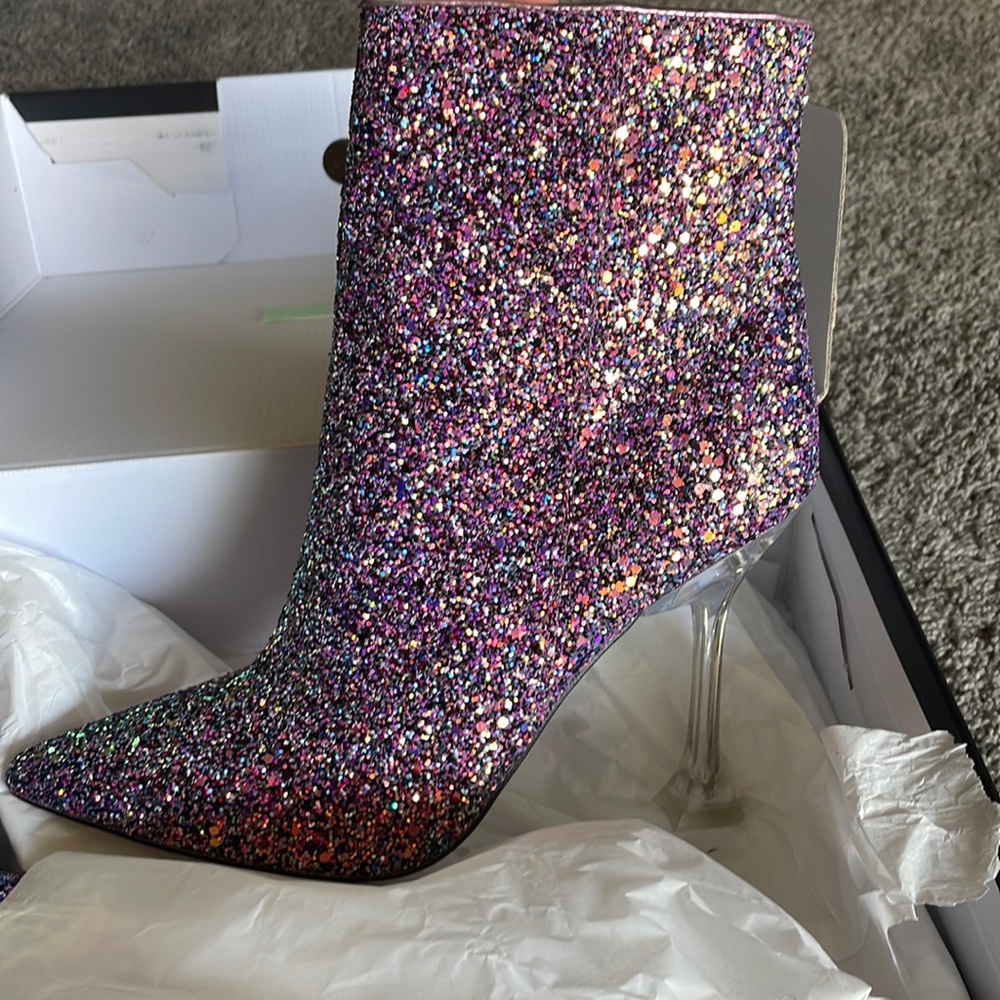 NEW IN BOX Nine West purple glitter, low boots 9